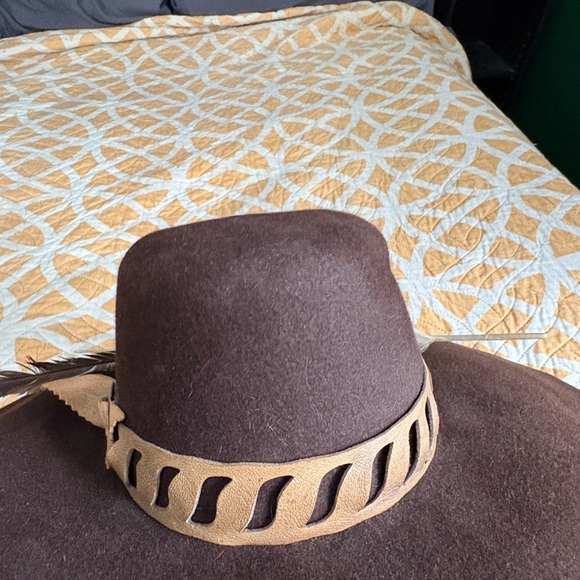 Vintage Outdoorsman/Fisherman Wide Brim Hat - Picture 5 of 9